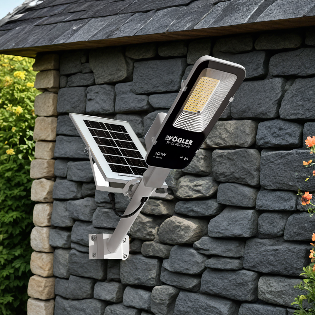 Lámpara solar de alta potencia, sensor crepuscular, control remoto, Vögler Professional 600W